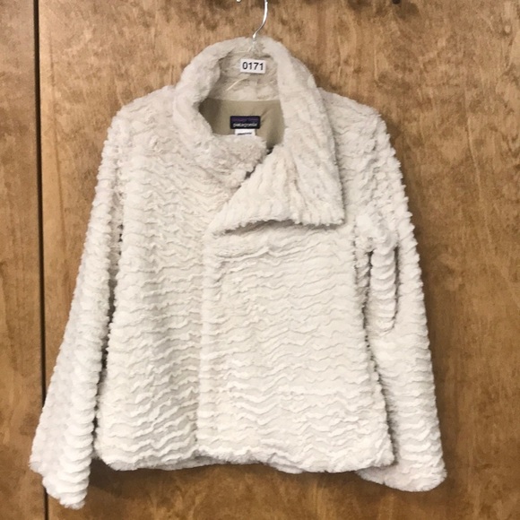 Patagonia Pelage Faux Fur Jacket/Coat - Picture 1 of 8